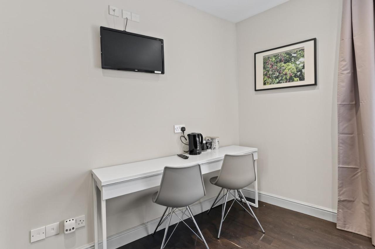 Self-Contained Studio London Exteriör bild